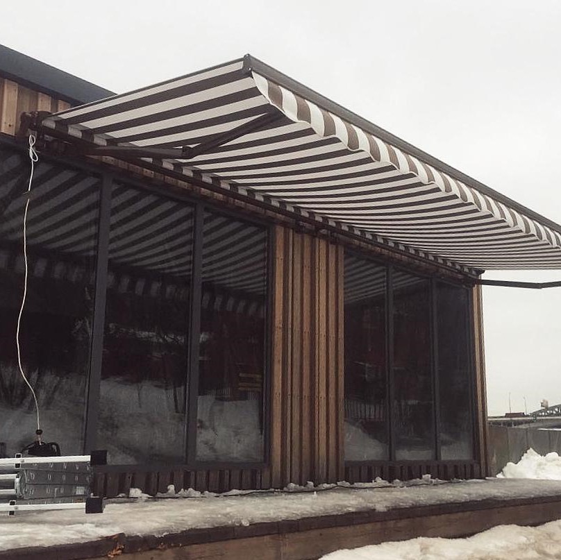 Выполненная работа полукассетной маркизы CLASSIC
